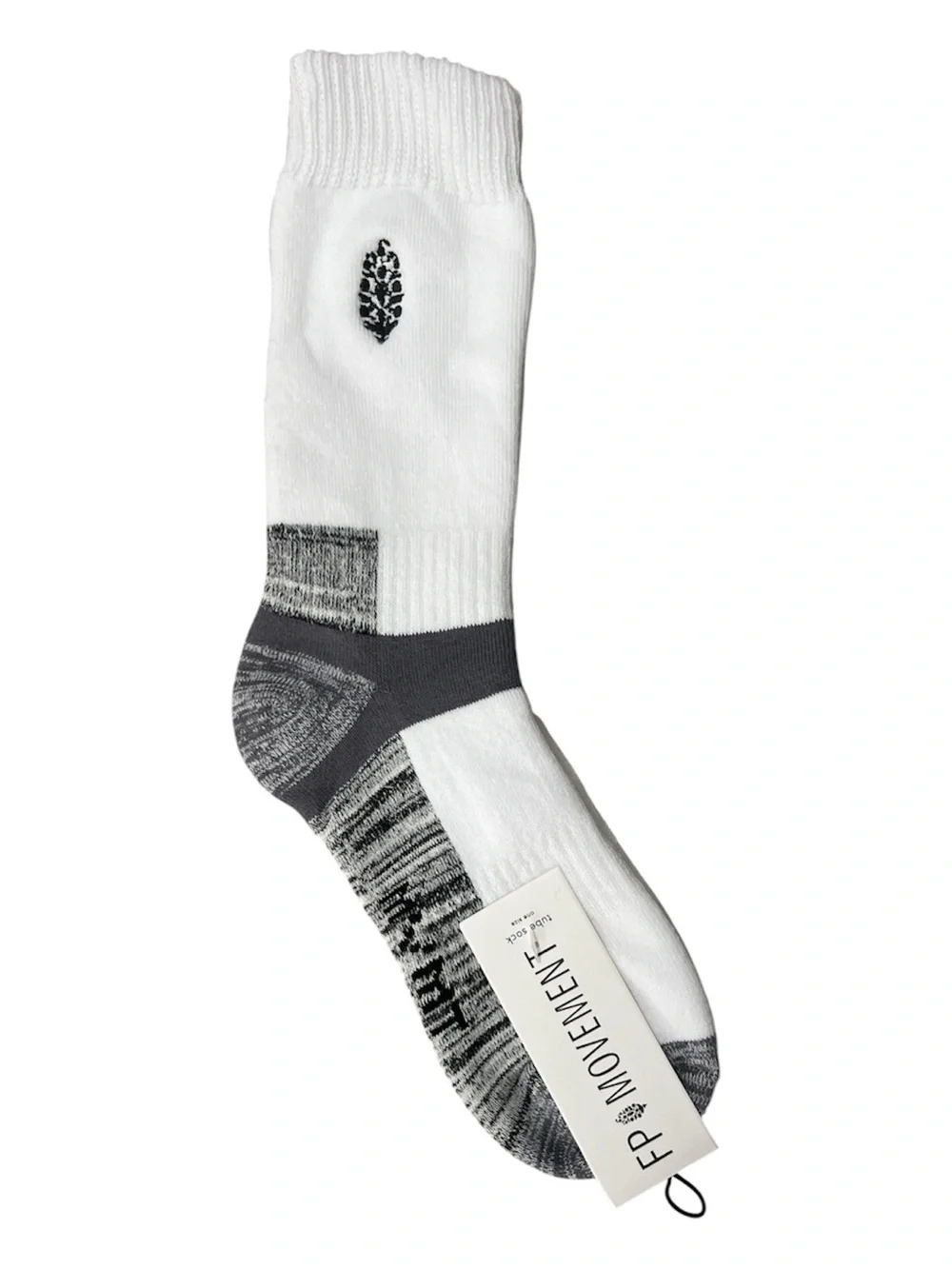 1417. FREE PEOPLE tube socks in White One Size NWT